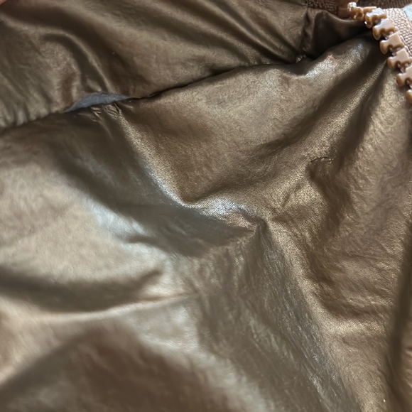 See By Chloe Gold Metallic Bag - Picture 11 of 13